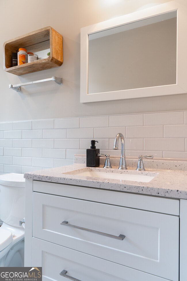 Photo - 826 Ponce De Leon Pl NE Unit ONE