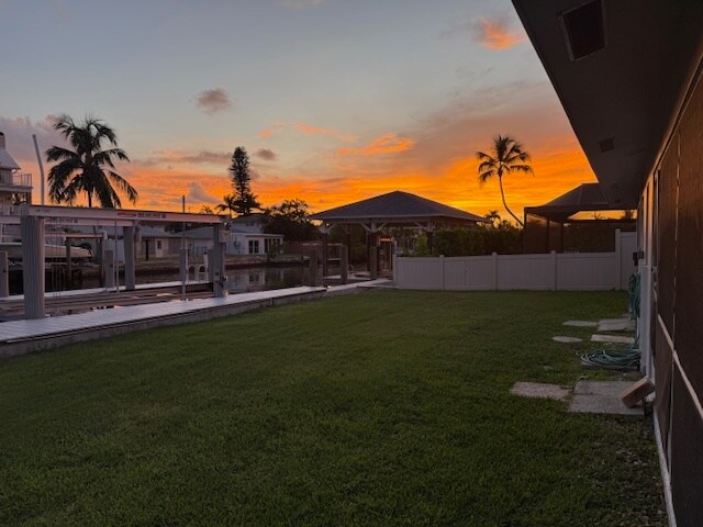 Photo - 144 San Salvador St