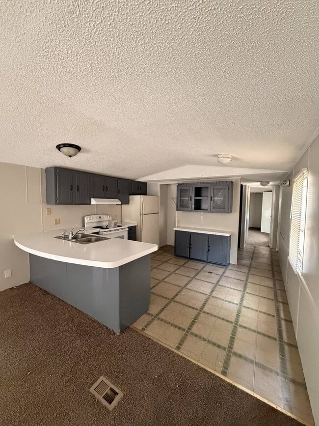 Photo - 48 Jenny's Way