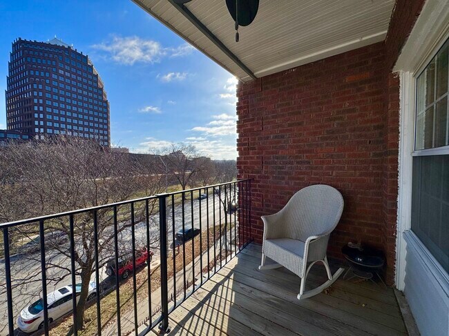 Photo - 4436 Mill Creek Pky Unit 3S