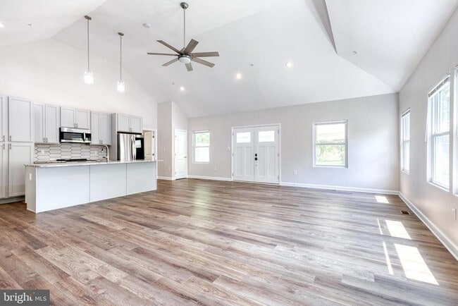 Photo - 1248 Generals Hwy