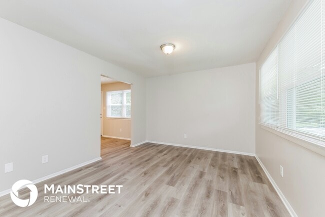 Photo - 1659 Marble St