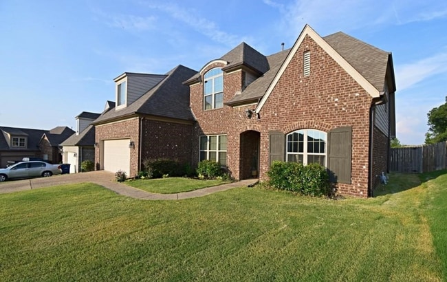 Photo - 4950 Trinity Park Dr E