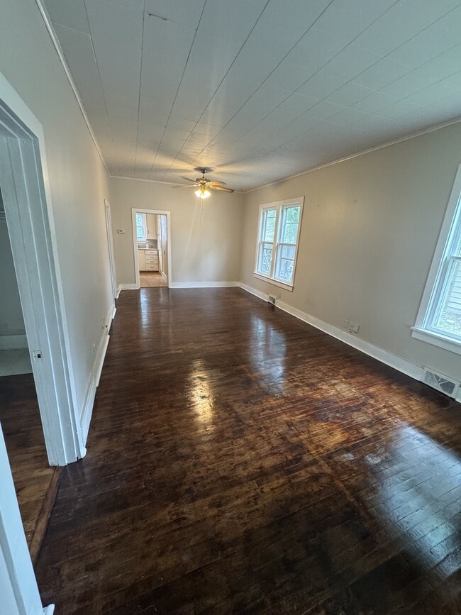 Photo - 1614 SW Webster Ave