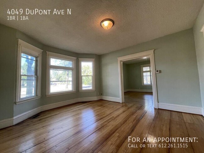 Photo - 4049 Dupont Ave N