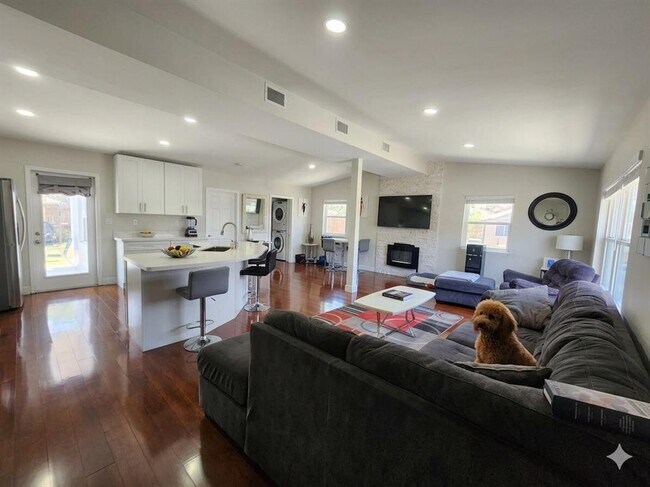 Photo - 3440 SW 20th St