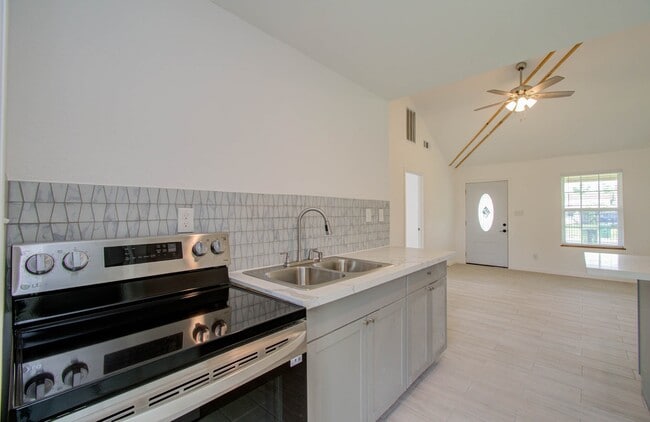 Photo - 12642 Alice Ln