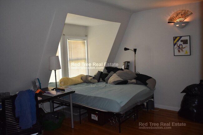 Photo - 15 Farrington Ave Unit 3