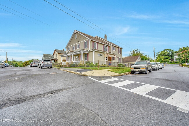 Photo - 443 14th Ave