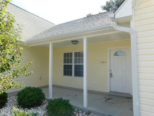 Photo - 1504 Mesquite Ct