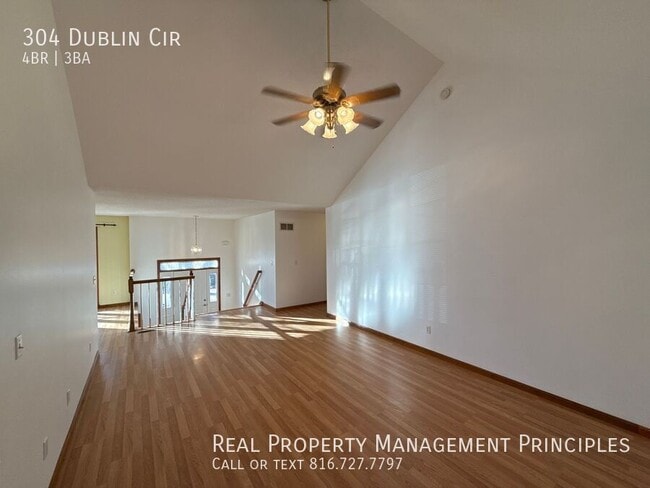 Photo - 304 Dublin Cir