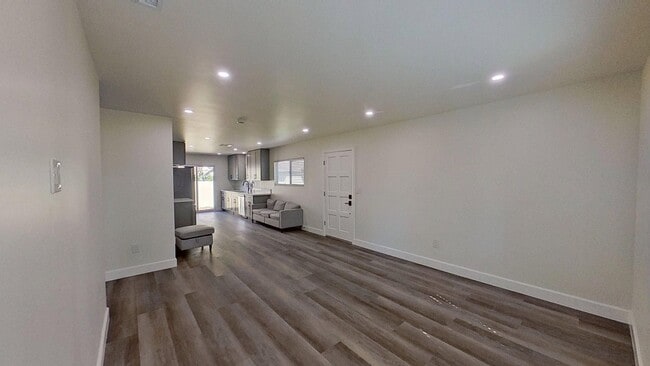 Photo - 8592 Cornwall Cir