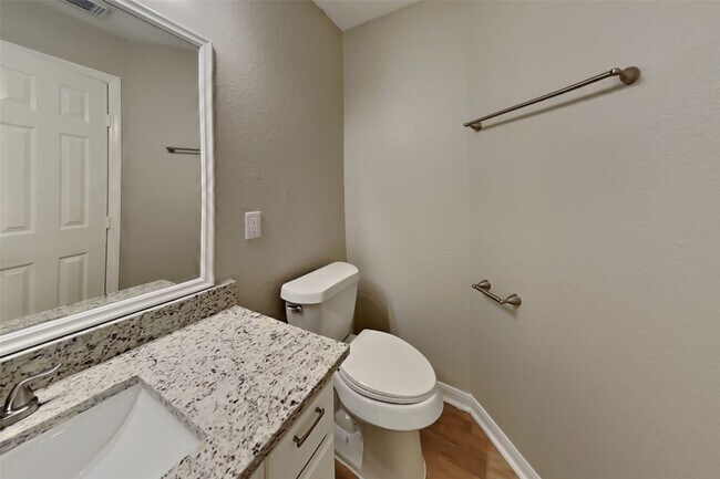 Photo - 32331 Summer Park Ln