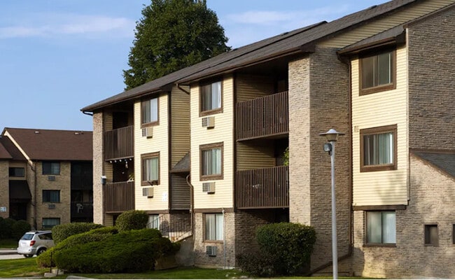 Building Photo - Rouge Valley Residence