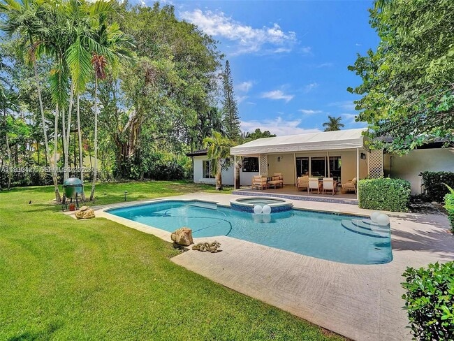 Photo - 5705 SW 60th Ave