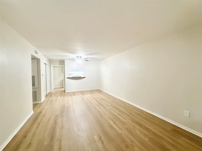 Photo - 2400 5th St Unit 3