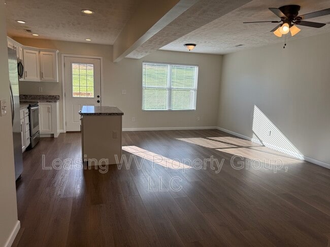 Photo - 359 Orch Pk Rd