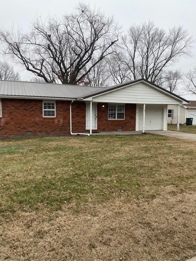 Building Photo - 13 Independence Dr Unit 13 Independence Drive