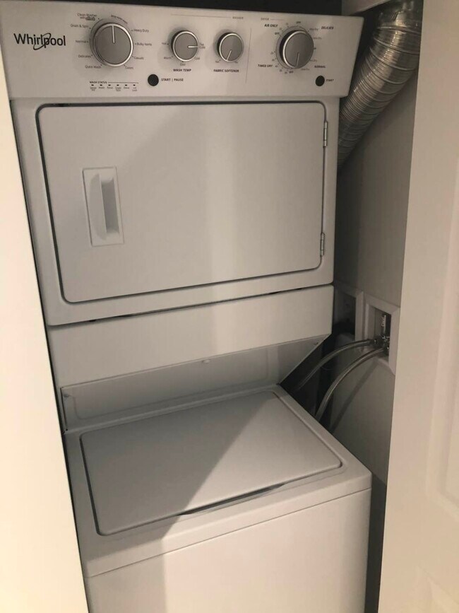 Photo - 6638 Dunblane Av Unit 1607