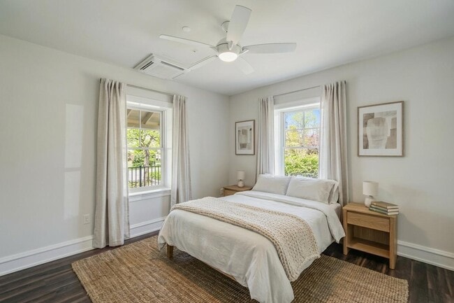 Photo - 104 Poplar Ave Unit 1