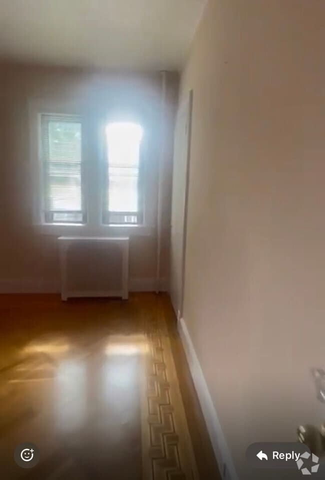 Building Photo - 179 N Fulton Ave Unit 2nd Rental