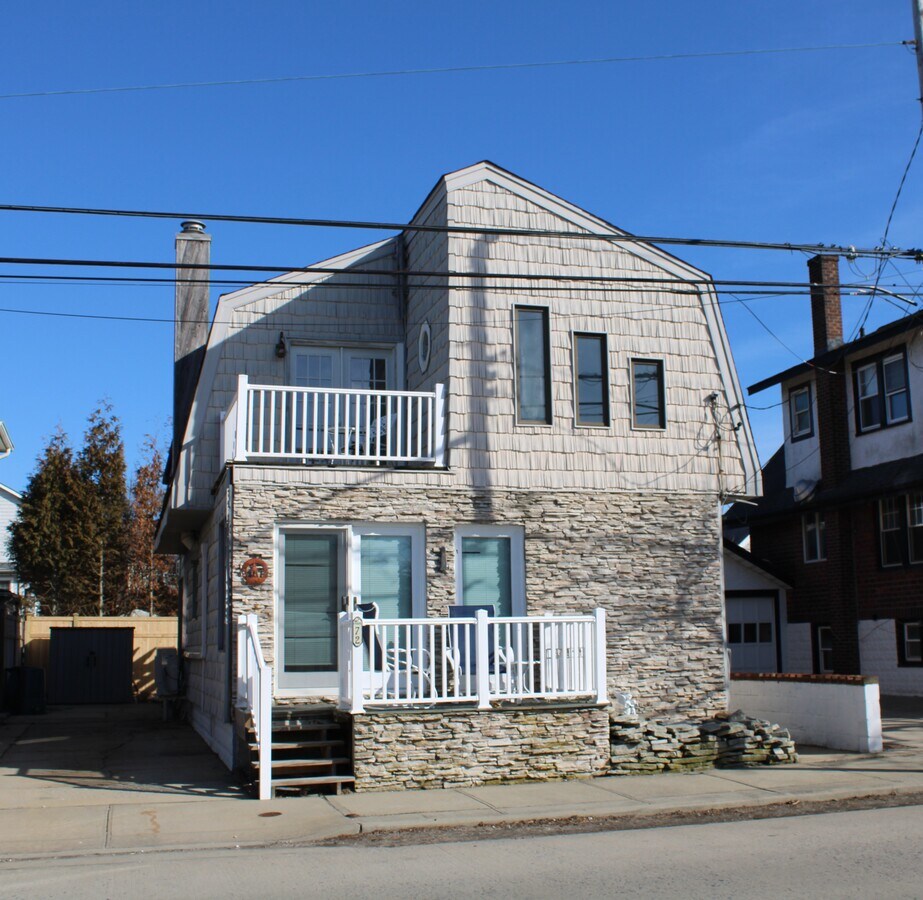 Photo - 72 Parkside Dr House