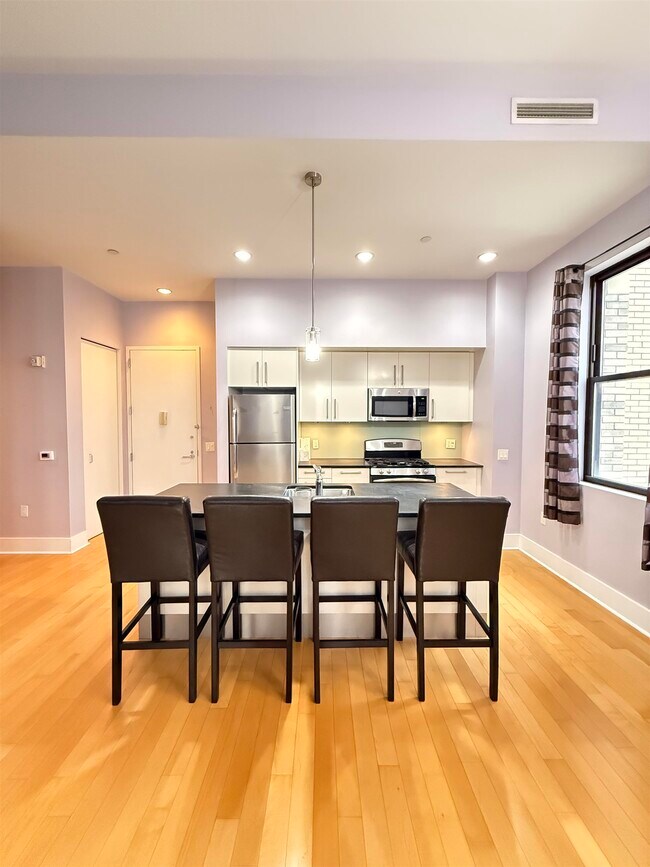 Photo - 4 Beacon Way Unidad 220