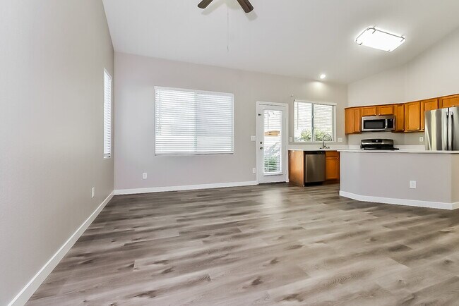 Photo - 9556 Cabot Falls Ave