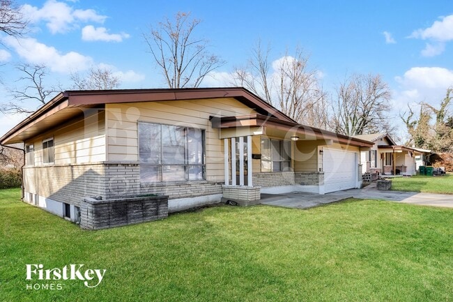 Building Photo - 10201 Pannell Dr