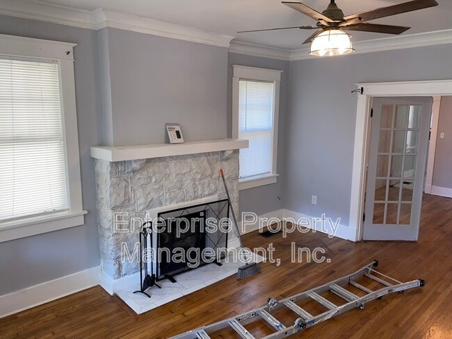 Photo - 414 N Willett St
