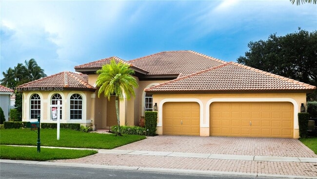 Photo - 18520 SW 39th Ct