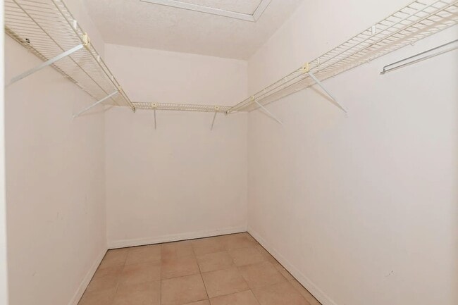 Photo - 1547 Pheasant Walk