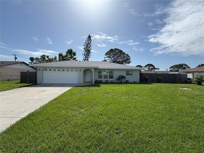 Building Photo - 3126 Shamrock Dr Rental