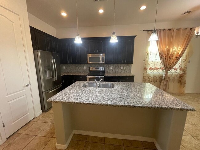 Photo - 1449 E Lovebird Ln