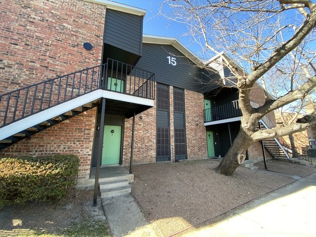 Photo - Oakline Apartments