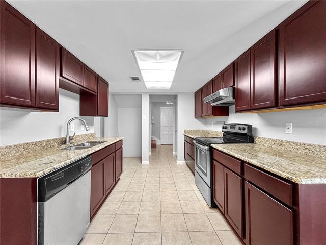 Photo - 739 Loganwood Ave