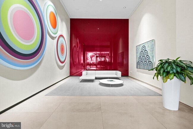 Photo - 920 I St NW Unidad 504-505