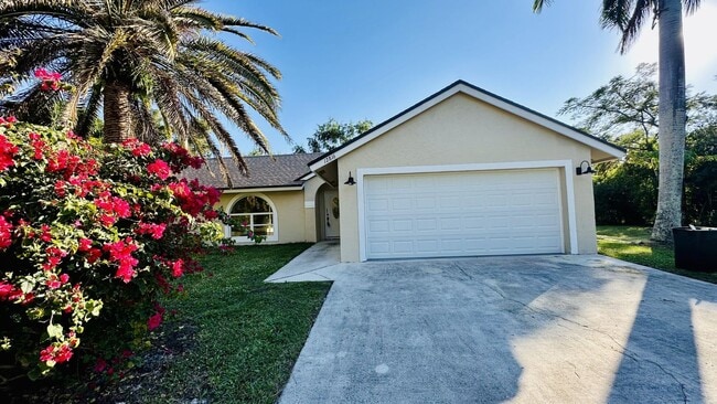 Photo - 12816 67th St N