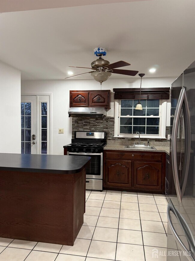 Photo - 101 Morril Dr