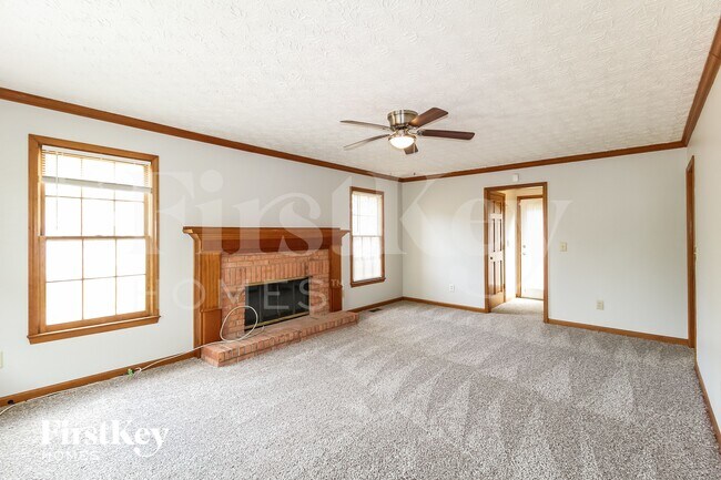 Photo - 1845 Rockside Ln SW