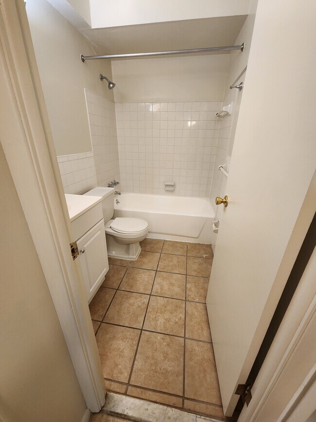 Photo - Bridlewood Apartments