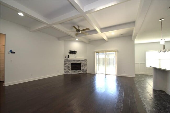 Photo - 4303 SW Bermuda Ave