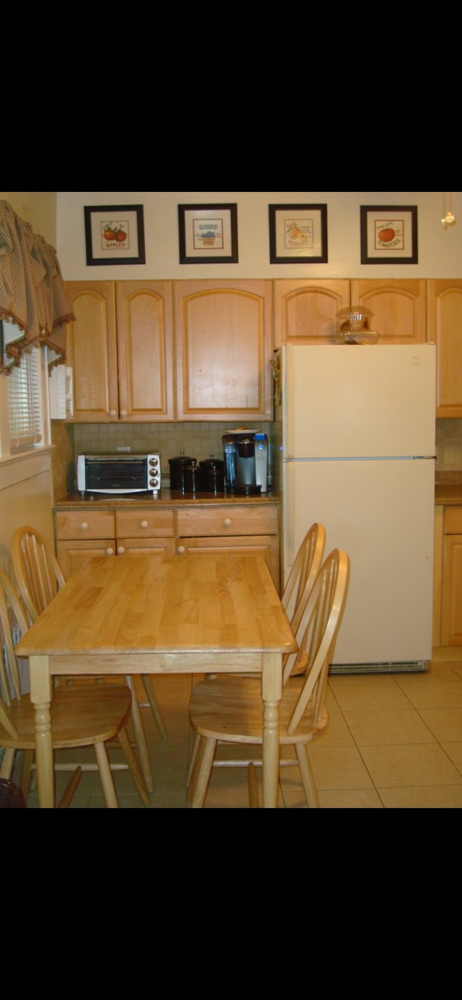 Photo - 156 Wallace St Unit 1
