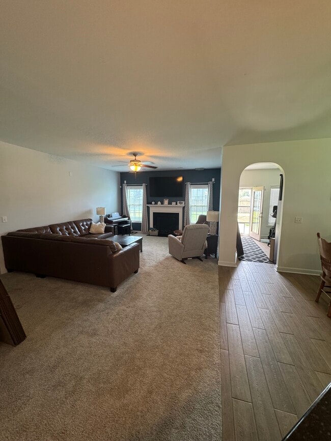 Living Room - 506 Louvre Ln