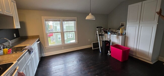 Photo - Charming Second-Floor Apartment Apatrtment... Unit 330 Camden Ave A