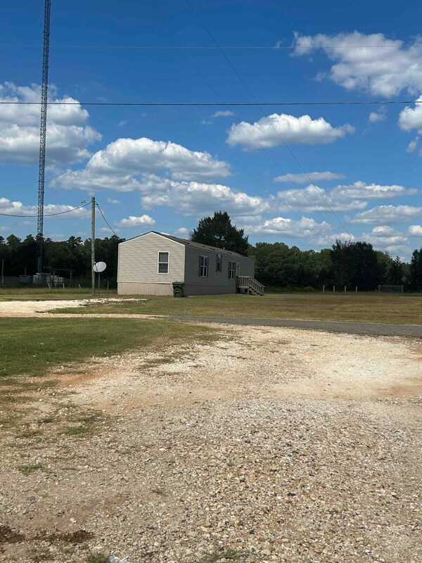 Photo - 130 Peoples Ln