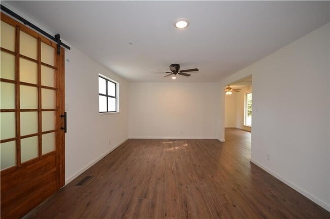 Photo - Secluded 3 Bedroom Home Near Lake Fayettev...