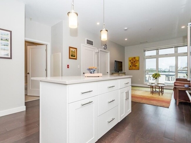 Photo - 197 Washington St Unidad 407