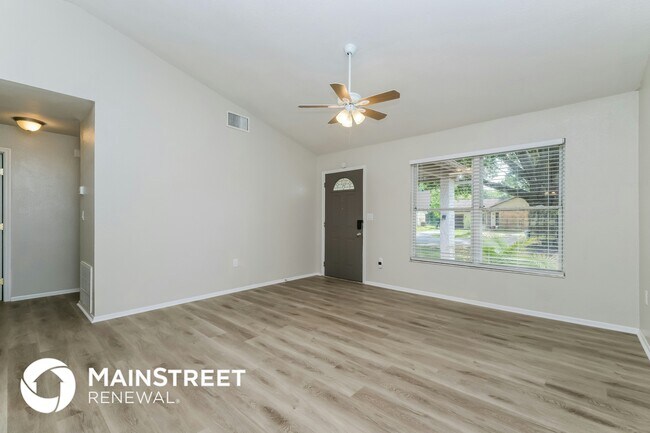 Photo - 3427 Dellefield St