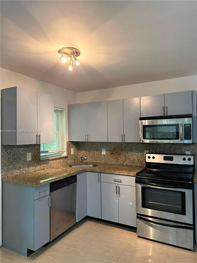 Photo - 3131 Carter St Unit 3131